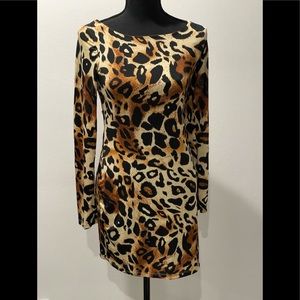 Leopard dress with open back